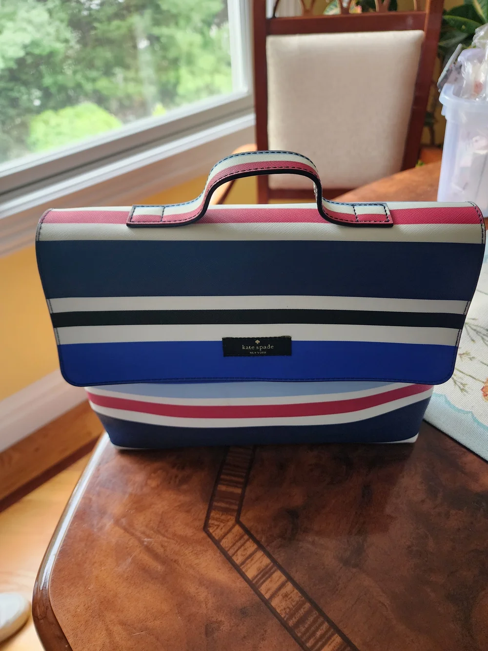 💙Kate Spade New York Striped Hanging Makeup Organizer Travel Cosmetic Case